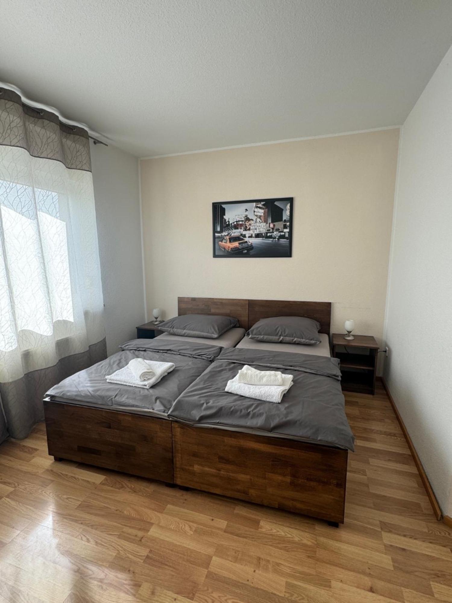 Skypension Schoenefeld Exterior photo
